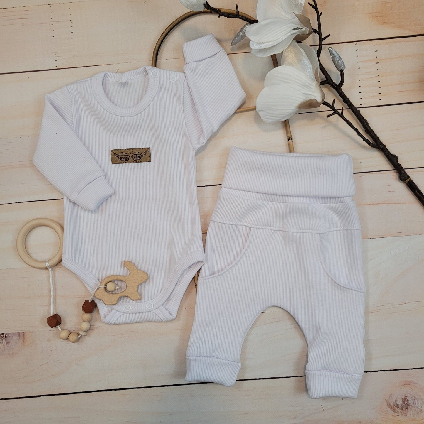 2 részes bordázott szett – body és nadrág, 56–86, karamell