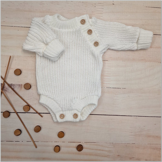 Kötött pulóver body (fehér)