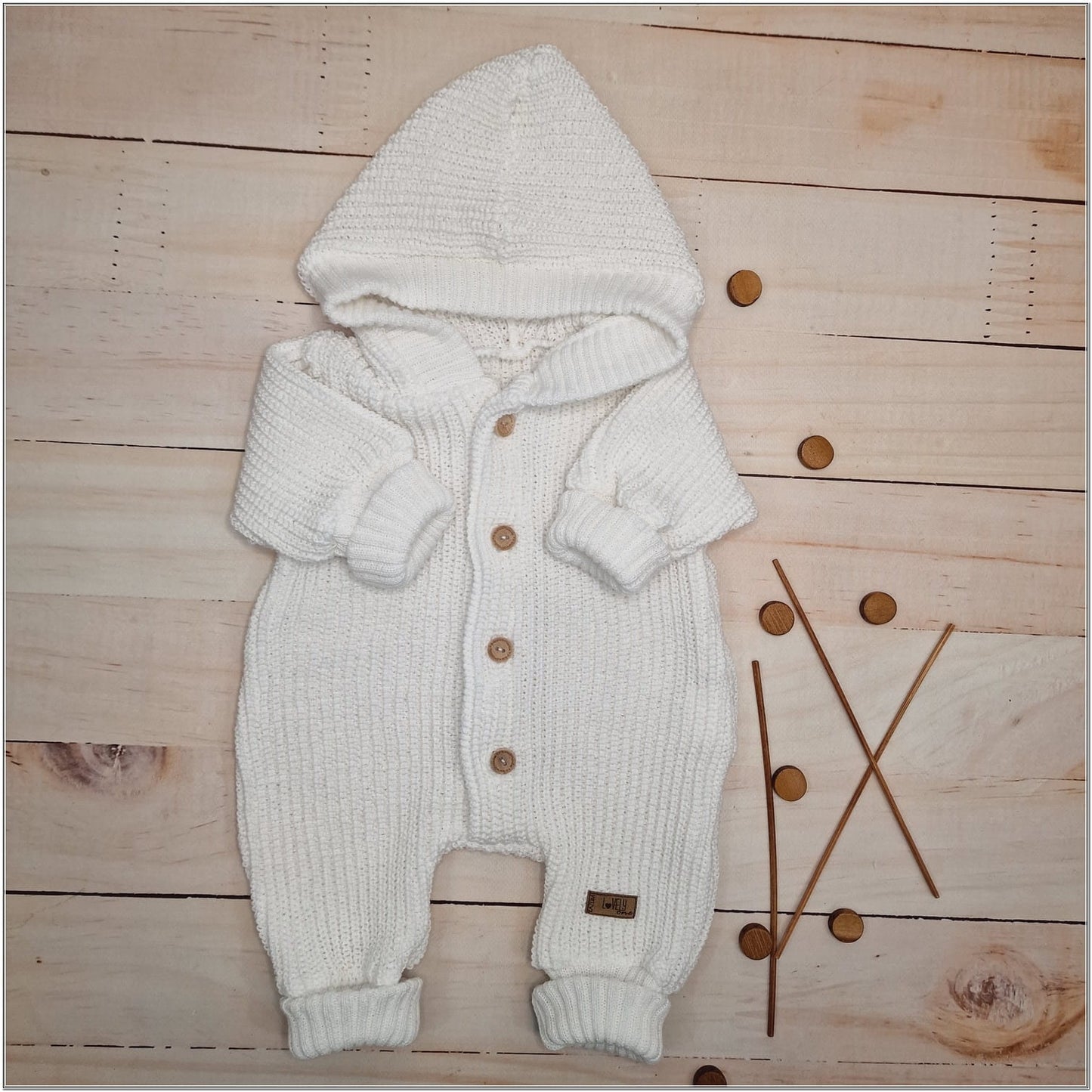 Kötött overál, mogyoró