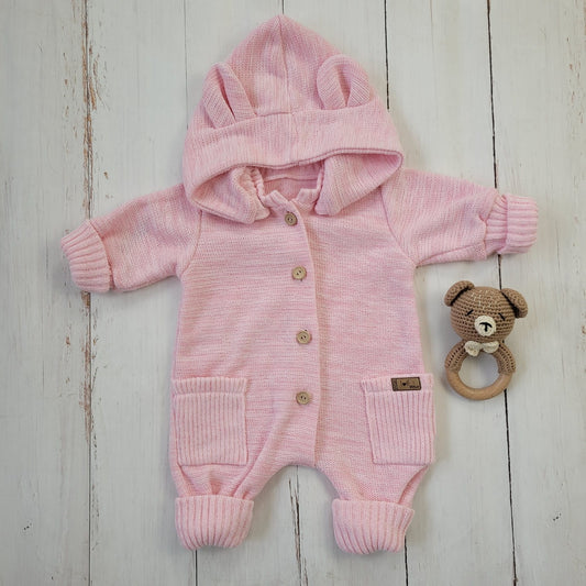 Kötött overál levehető kapucnival, rózsaszín