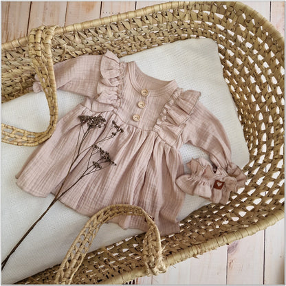 Muszlin ruha fejpánttal, fehér