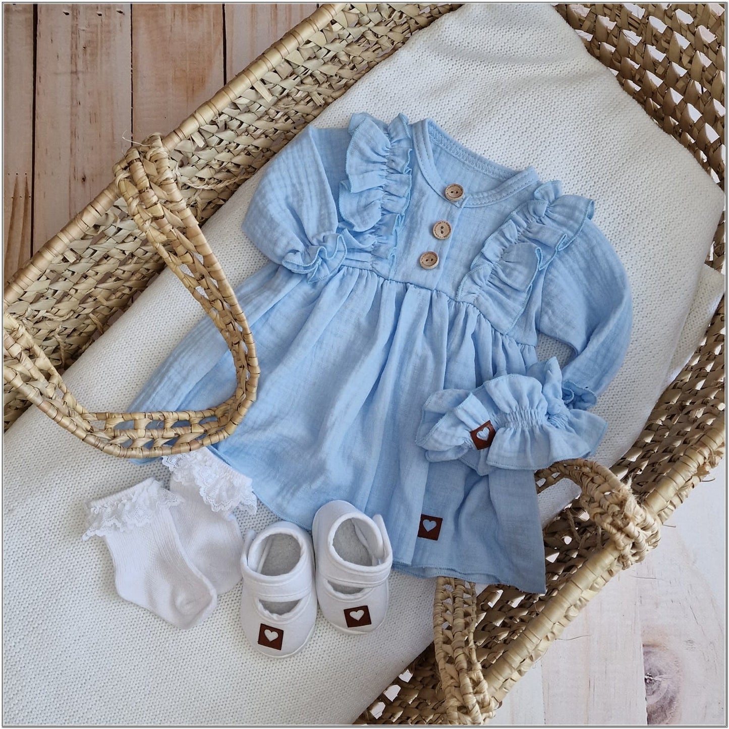 Muszlin ruha fejpánttal, fehér