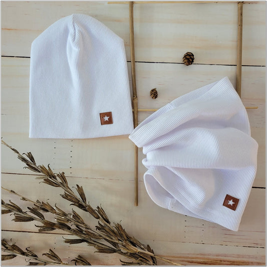 Kétrétegű bordázott baba sapka + csősál, méret 56–110 fehér