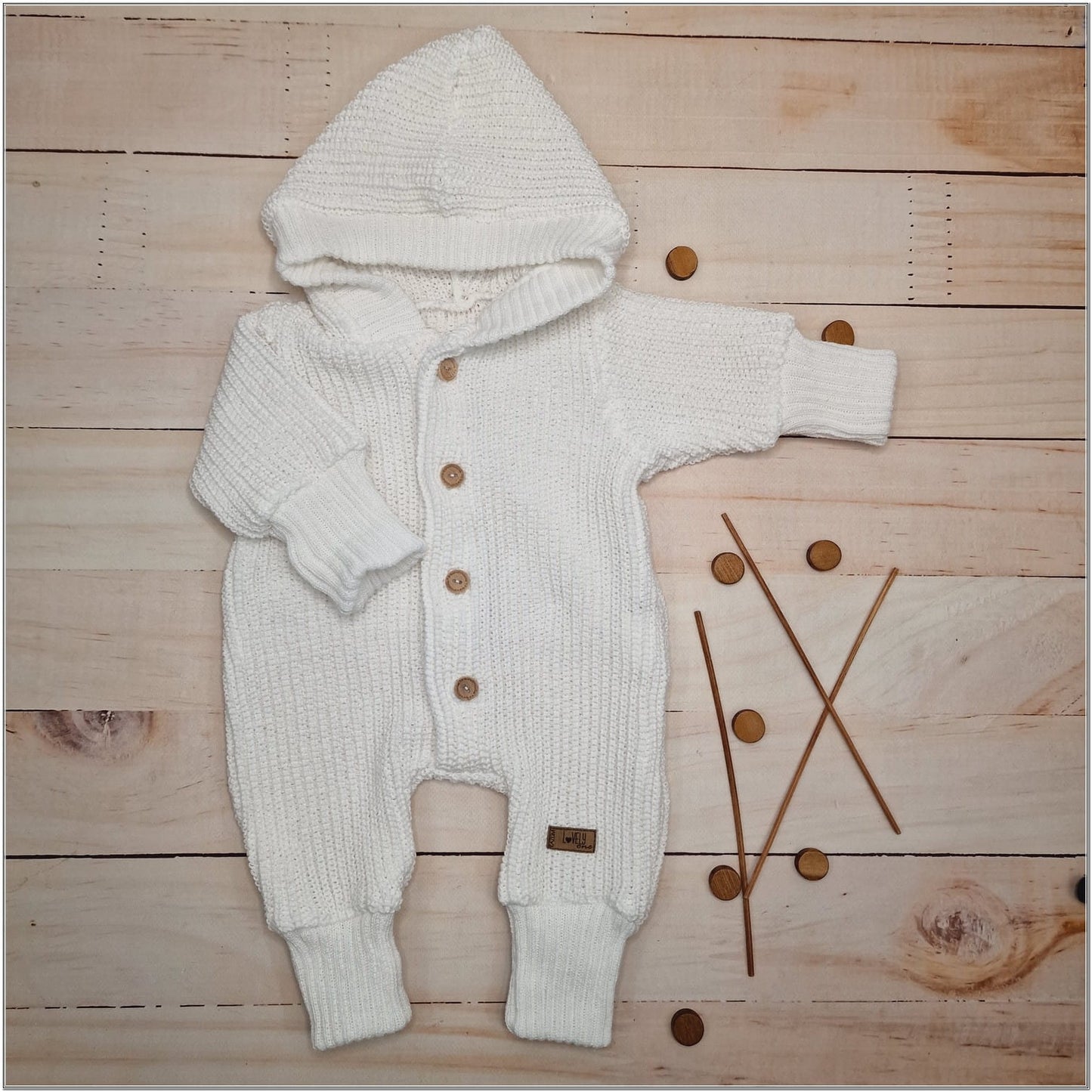 Kötött overál, mogyoró