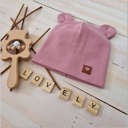 Kétrétegű baba sapka fülecskékkel, mályva