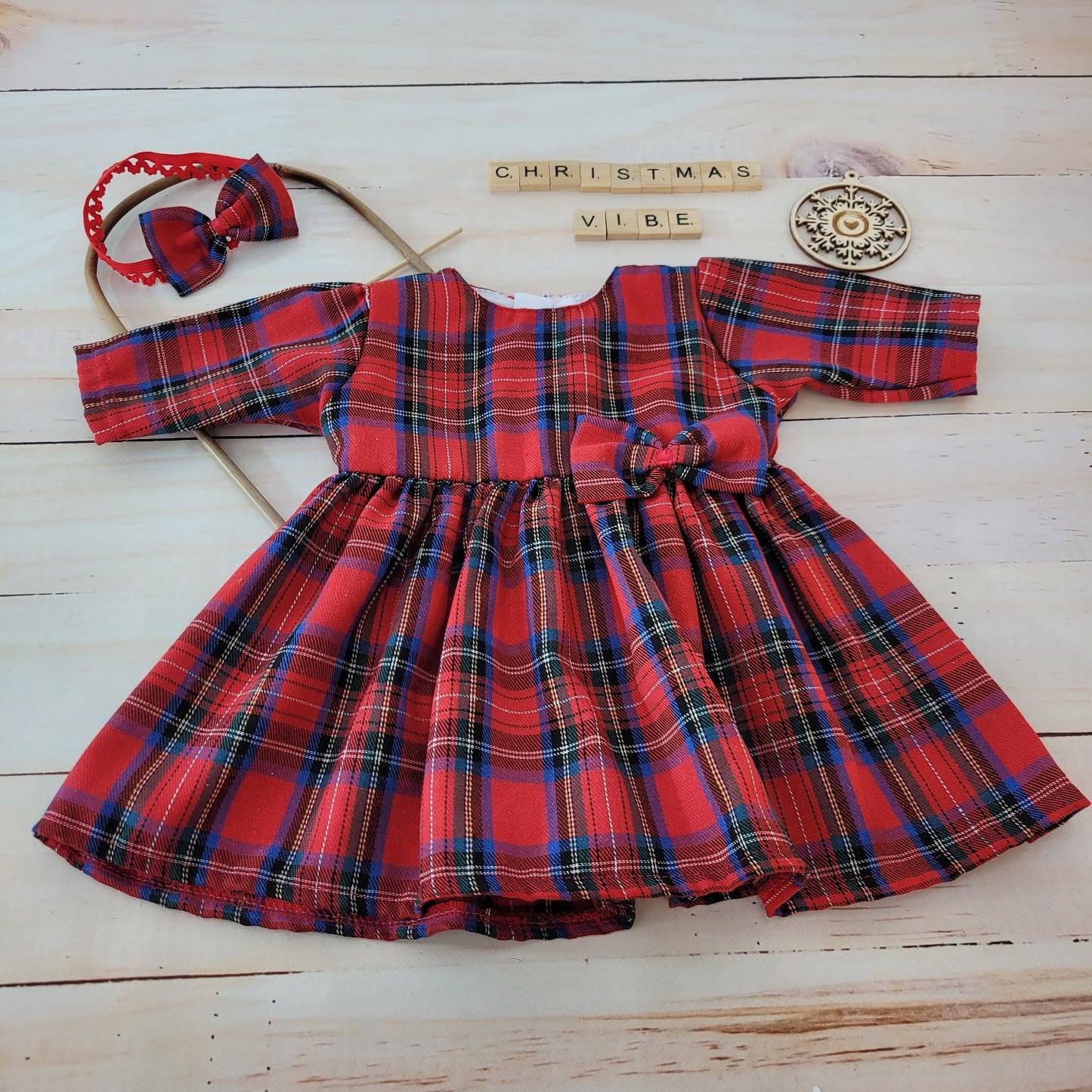 Alkalmi ruha fejpánttal, kockás